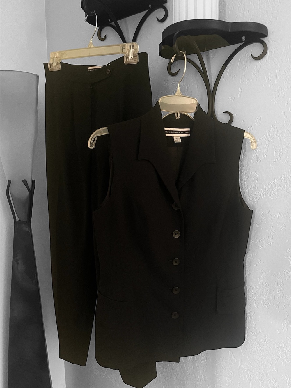 Vintage Amanda Smith black pantsuit petite 10